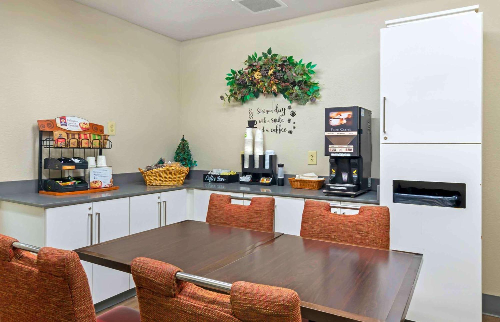 Extended Stay America Suites - Kansas City - Airport Exterior foto