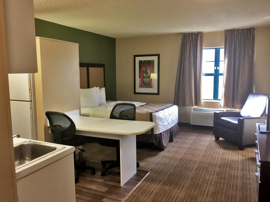 Extended Stay America Suites - Kansas City - Airport Exterior foto